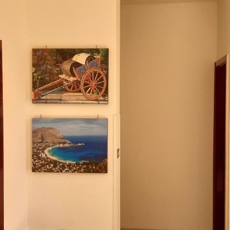 Frael Apartment Palermo Bagian luar foto