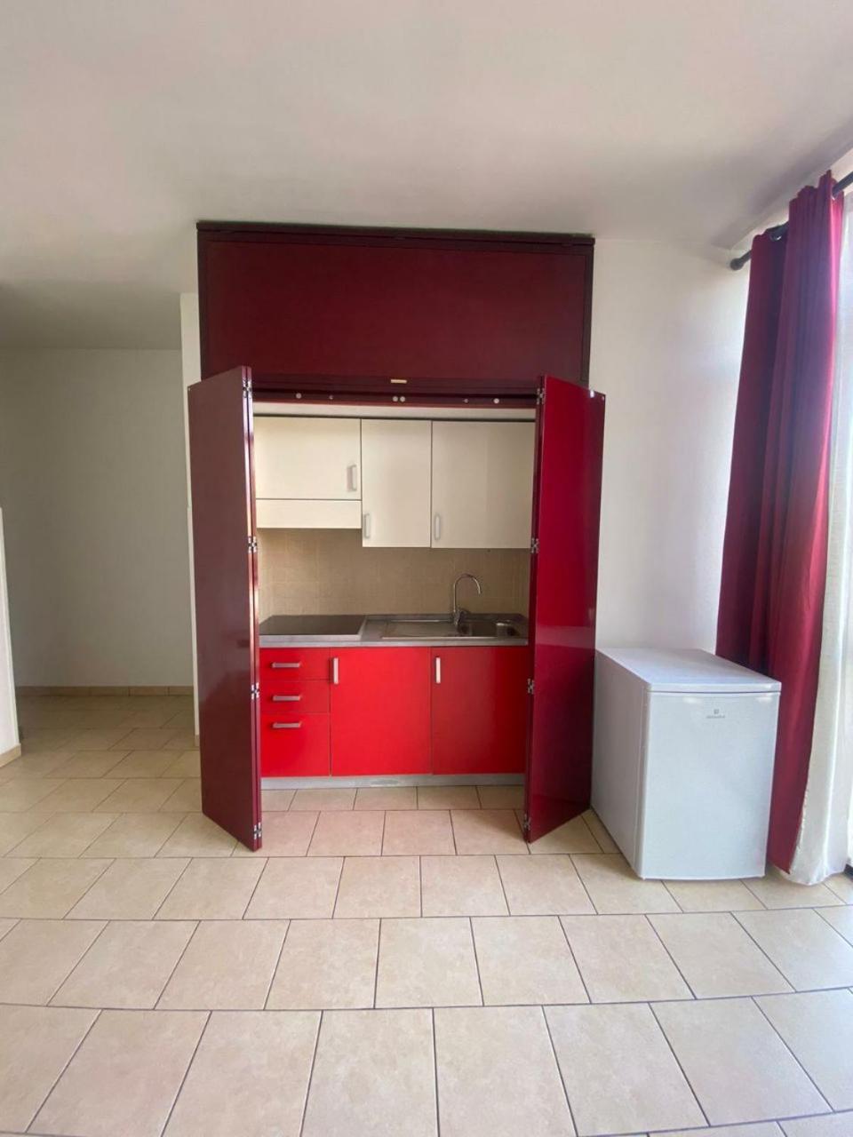 Frael Apartment Palermo Bagian luar foto